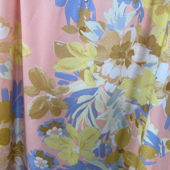 NWOT Entro Flutter Sleeve Floral Top in Peach - Picture 8 of 8